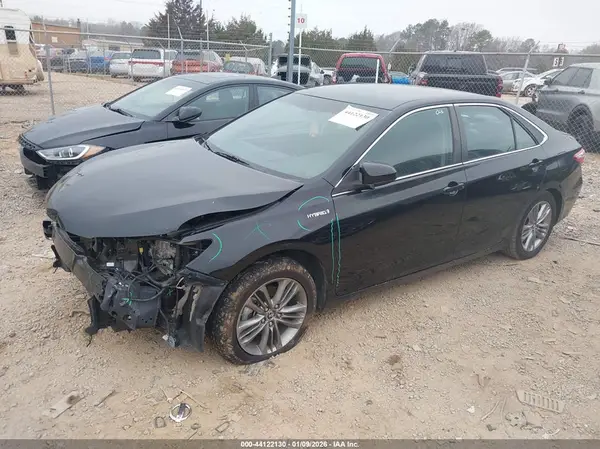 4T1BD1FK8HU220661 2017 TOYOTA CAMRY - Image 2