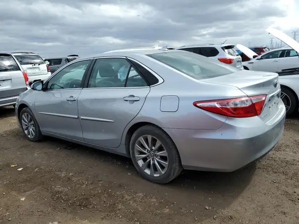 4T1BD1FK8HU222037 2017 TOYOTA CAMRY - Image 2