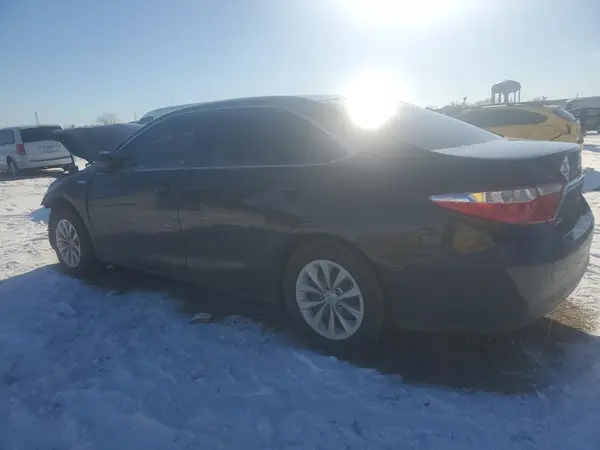 4T1BD1FK8HU222281 2017 TOYOTA CAMRY - Image 2