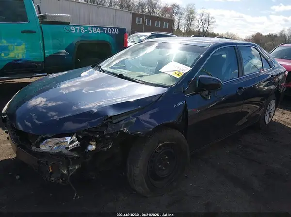 4T1BD1FK9GU178306 2016 TOYOTA CAMRY - Image 2