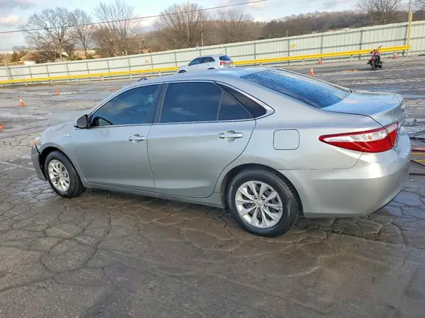4T1BD1FK9GU178368 2016 TOYOTA CAMRY - Image 2