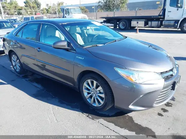 4T1BD1FK9GU179441 2016 TOYOTA CAMRY - Image 1