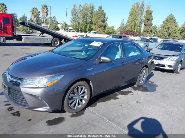4T1BD1FK9GU179441 2016 TOYOTA CAMRY - Image 2