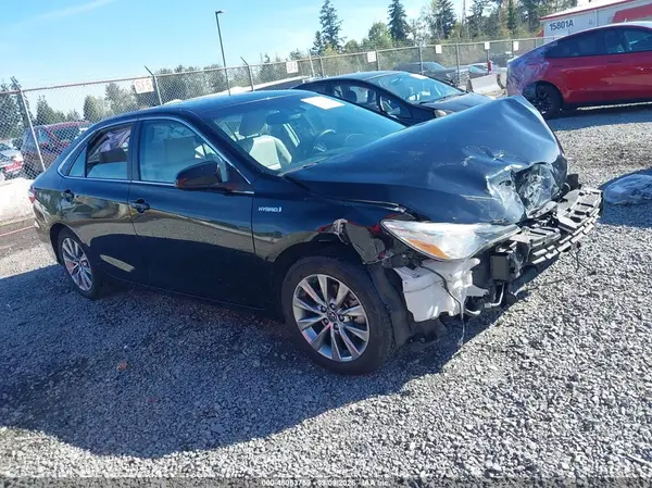 4T1BD1FK9GU182694 2016 TOYOTA CAMRY - Image 1