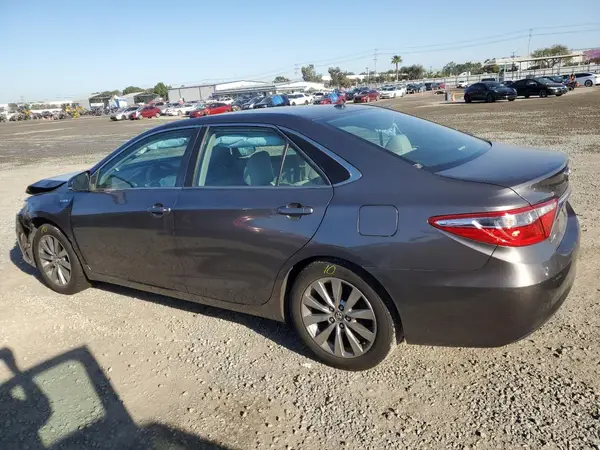 4T1BD1FK9GU191024 2016 TOYOTA CAMRY - Image 2