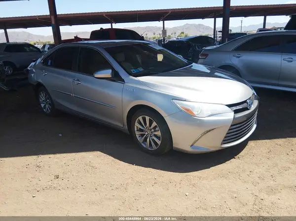 4T1BD1FK9GU195624 2016 TOYOTA CAMRY - Image 1