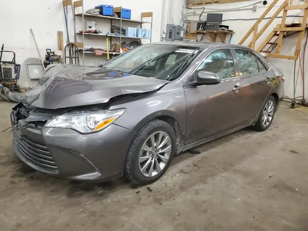 4T1BD1FK9GU198586 2016 TOYOTA CAMRY - Image 1