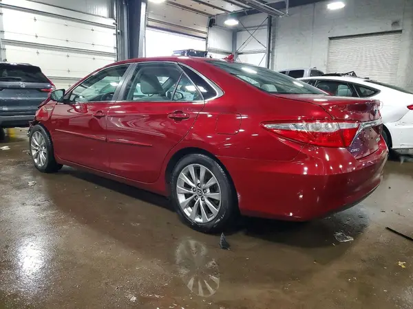 4T1BD1FK9HU201536 2017 TOYOTA CAMRY - Image 2