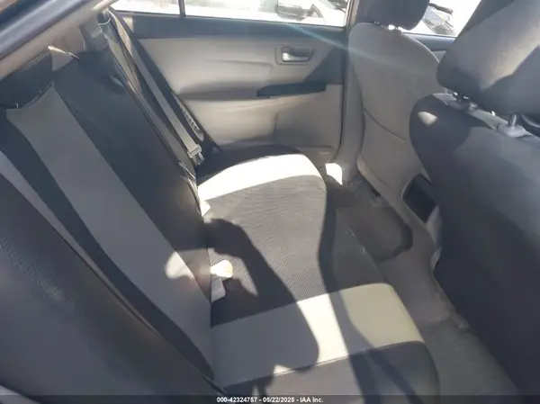 4T1BD1FK9HU203884 2017 TOYOTA CAMRY - Image 8