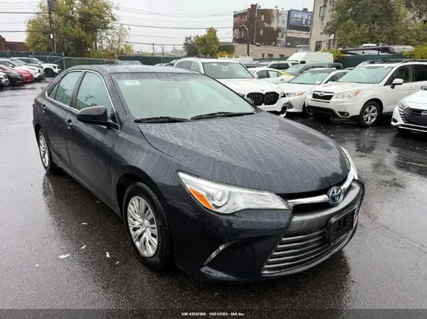 4T1BD1FK9HU205344 2017 TOYOTA CAMRY - Image 1