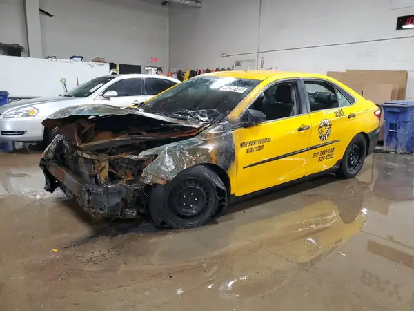 4T1BD1FK9HU208003 2017 TOYOTA CAMRY - Image 1