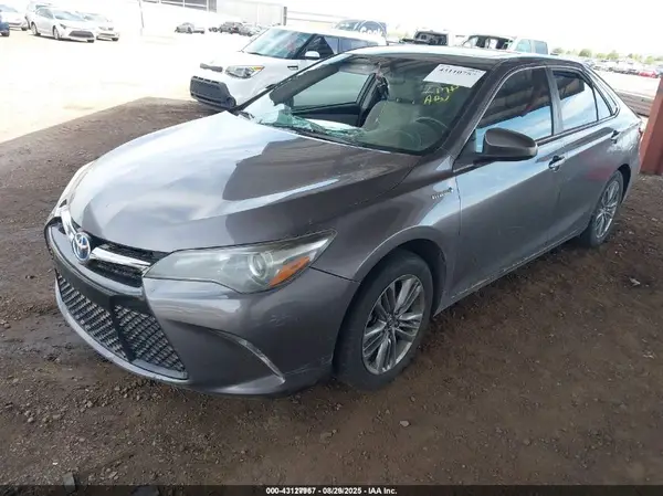4T1BD1FK9HU209510 2017 TOYOTA CAMRY - Image 2
