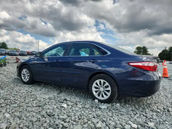 4T1BD1FK9HU210379 2017 TOYOTA CAMRY - Image 2