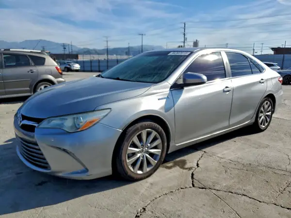 4T1BD1FK9HU212147 2017 TOYOTA CAMRY - Image 1
