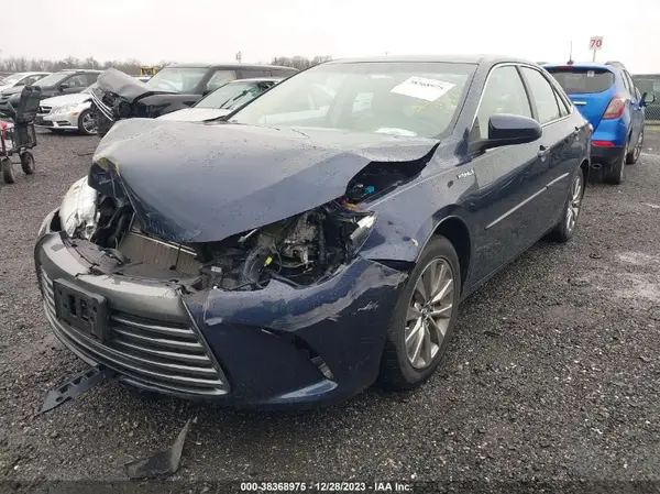 4T1BD1FK9HU214691 2017 TOYOTA CAMRY - Image 2