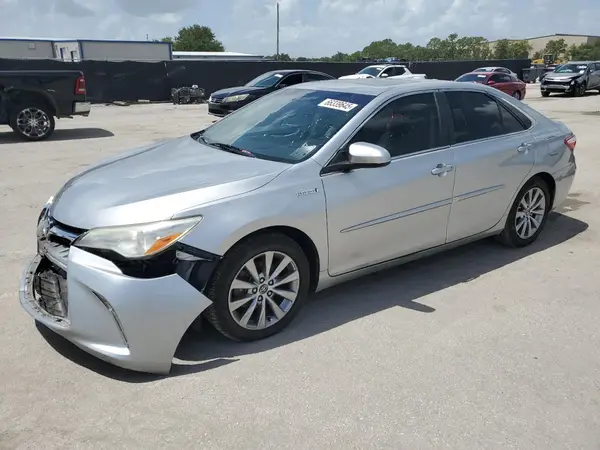 4T1BD1FK9HU215467 2017 TOYOTA CAMRY - Image 1