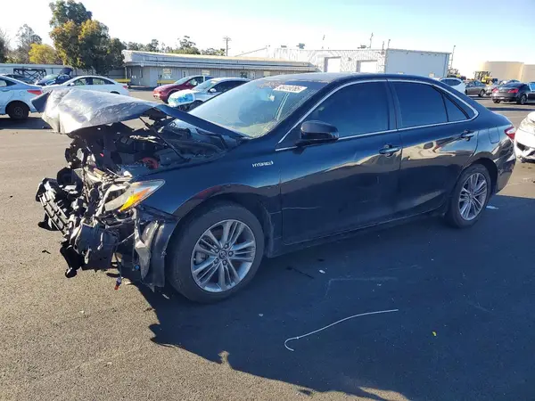 4T1BD1FK9HU217073 2017 TOYOTA CAMRY - Image 1