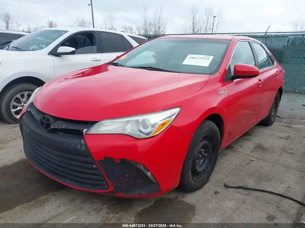 4T1BD1FKXGU180159 2016 TOYOTA CAMRY - Image 2