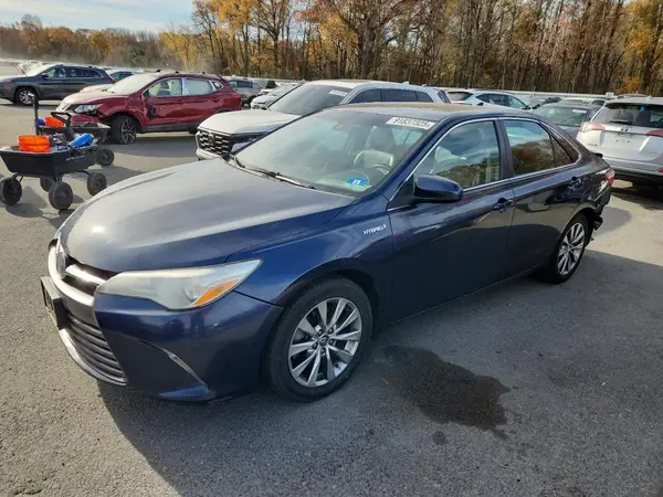 4T1BD1FKXGU180906 2016 TOYOTA CAMRY - Image 1