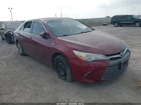 4T1BD1FKXGU181084 2016 TOYOTA CAMRY - Image 1