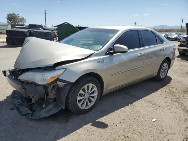 4T1BD1FKXGU182185 2016 TOYOTA CAMRY - Image 1