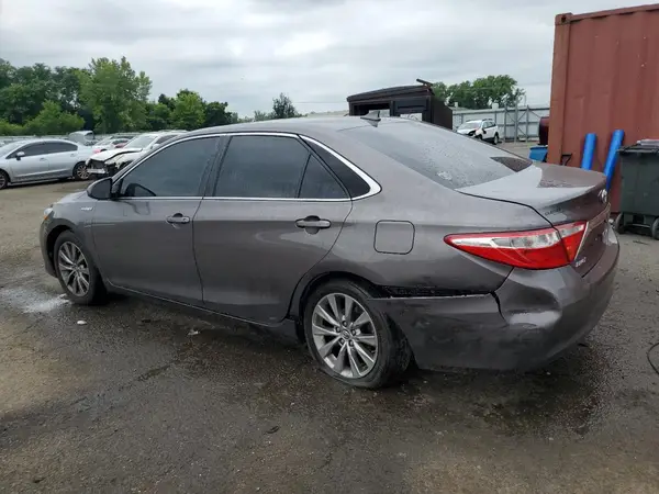4T1BD1FKXGU182414 2016 TOYOTA CAMRY - Image 2
