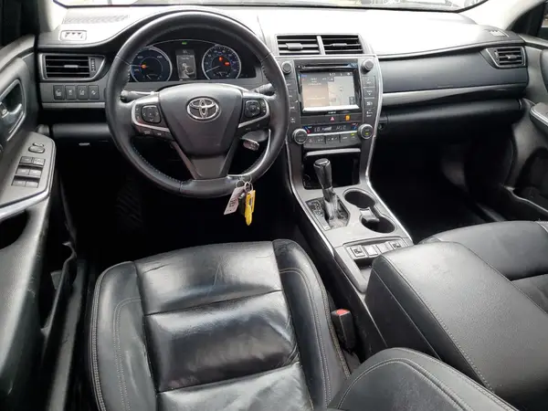 4T1BD1FKXGU182414 2016 TOYOTA CAMRY - Image 8