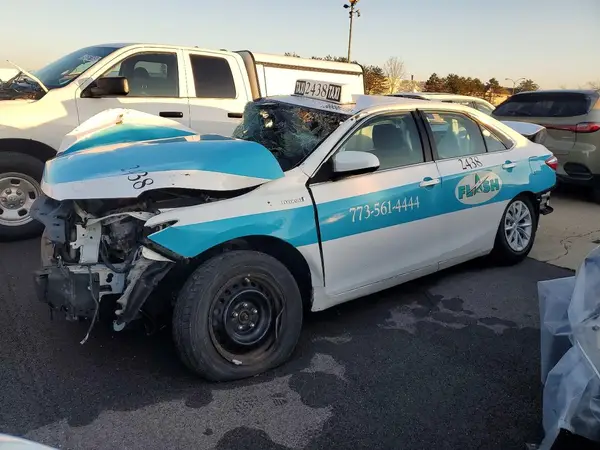 4T1BD1FKXGU185393 2016 TOYOTA CAMRY - Image 1
