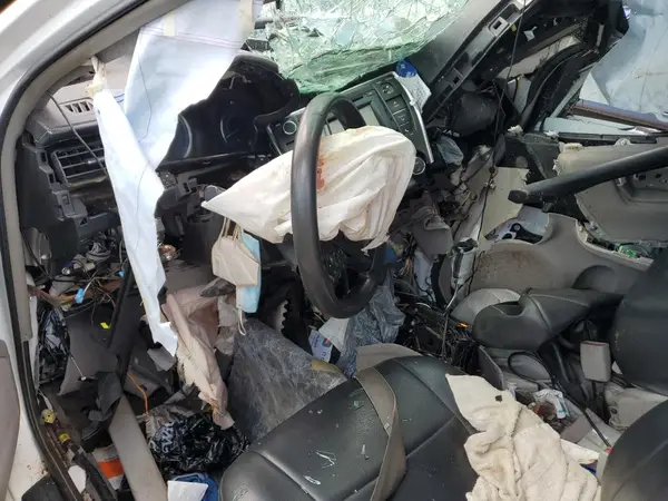 4T1BD1FKXGU185393 2016 TOYOTA CAMRY - Image 8