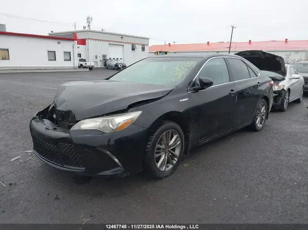 4T1BD1FKXGU191811 2016 TOYOTA CAMRY - Image 2