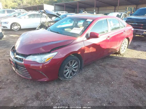 4T1BD1FKXGU193901 2016 TOYOTA CAMRY - Image 2