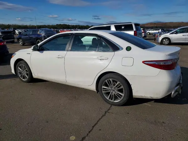 4T1BD1FKXGU194868 2016 TOYOTA CAMRY - Image 2