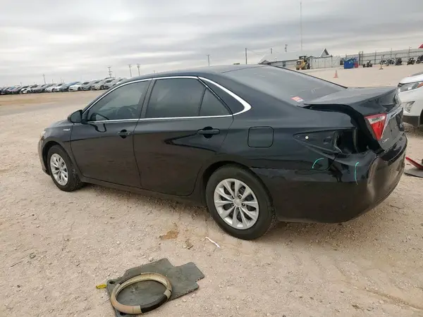 4T1BD1FKXGU196197 2016 TOYOTA CAMRY - Image 2