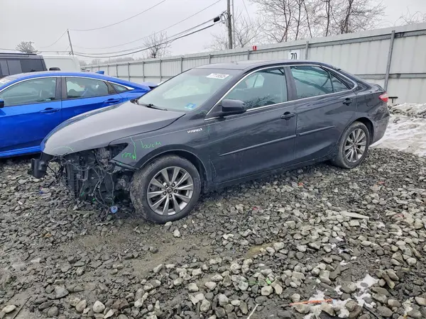 4T1BD1FKXHU203733 2017 TOYOTA CAMRY - Image 1