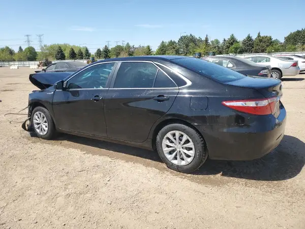 4T1BD1FKXHU204140 2017 TOYOTA CAMRY - Image 2
