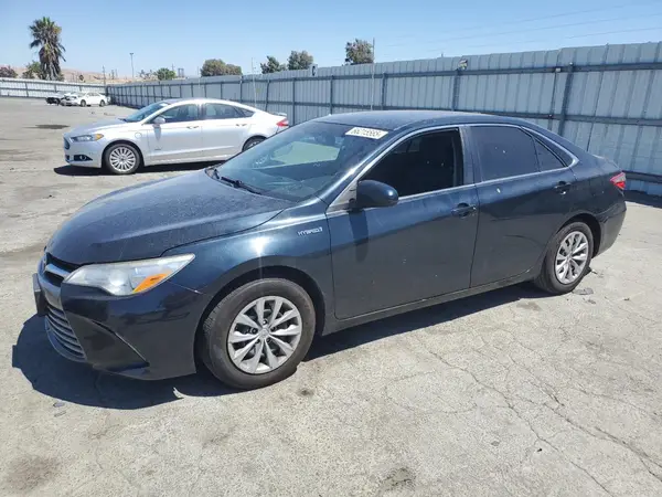 4T1BD1FKXHU205336 2017 TOYOTA CAMRY - Image 1