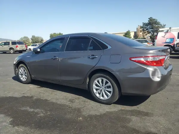 4T1BD1FKXHU206535 2017 TOYOTA CAMRY - Image 2
