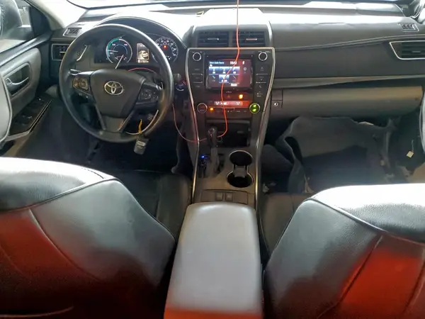4T1BD1FKXHU206812 2017 TOYOTA CAMRY - Image 8