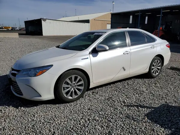 4T1BD1FKXHU212545 2017 TOYOTA CAMRY - Image 1