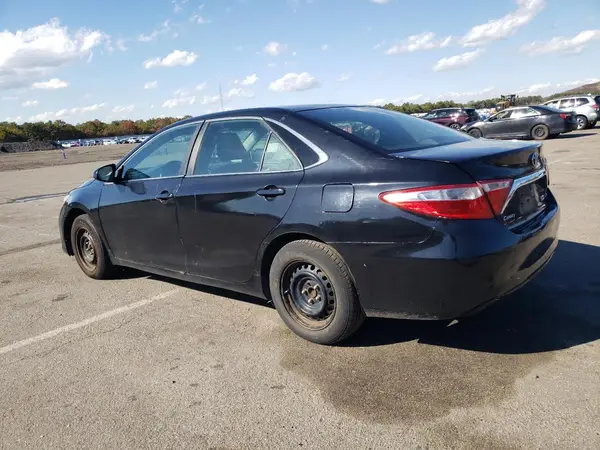 4T1BD1FKXHU214229 2017 TOYOTA CAMRY - Image 2