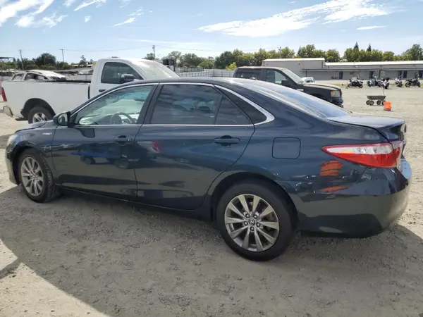 4T1BD1FKXHU214618 2017 TOYOTA CAMRY - Image 2