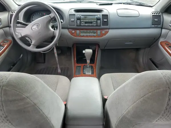 4T1BE32K62U601737 2016 TOYOTA CAMRY - Image 8