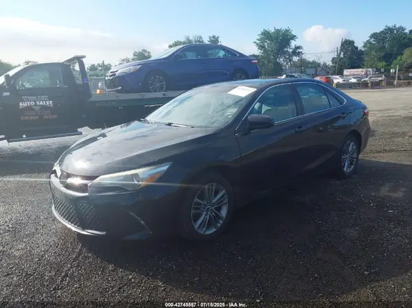 4T1BF1FK0GU127254 2016 TOYOTA CAMRY - Image 2