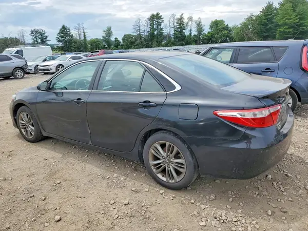 4T1BF1FK0GU127951 2016 TOYOTA CAMRY - Image 2