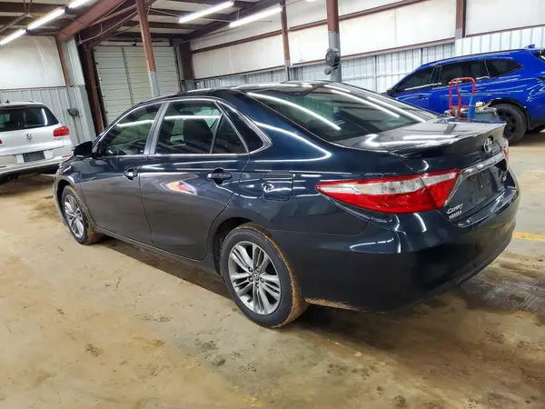 4T1BF1FK0GU130848 2016 TOYOTA CAMRY - Image 2