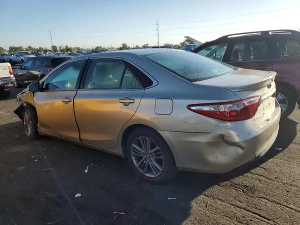 4T1BF1FK0GU131224 2016 TOYOTA CAMRY - Image 2