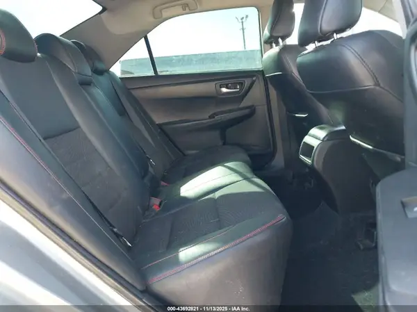4T1BF1FK0GU132647 2016 TOYOTA CAMRY - Image 8