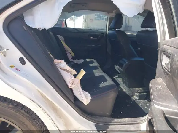 4T1BF1FK0GU134317 2016 TOYOTA CAMRY - Image 8