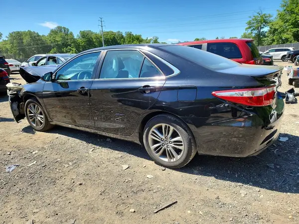 4T1BF1FK0GU136844 2016 TOYOTA CAMRY - Image 2