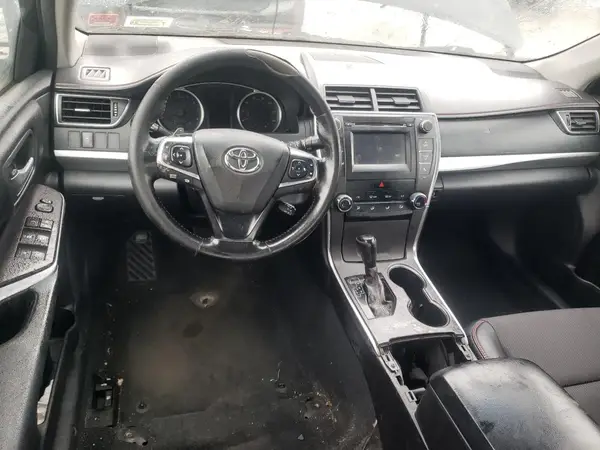 4T1BF1FK0GU139582 2016 TOYOTA CAMRY - Image 8